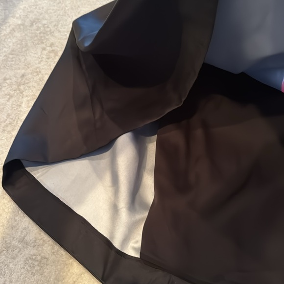 Drama Fit & Flare - Picture 10 of 15